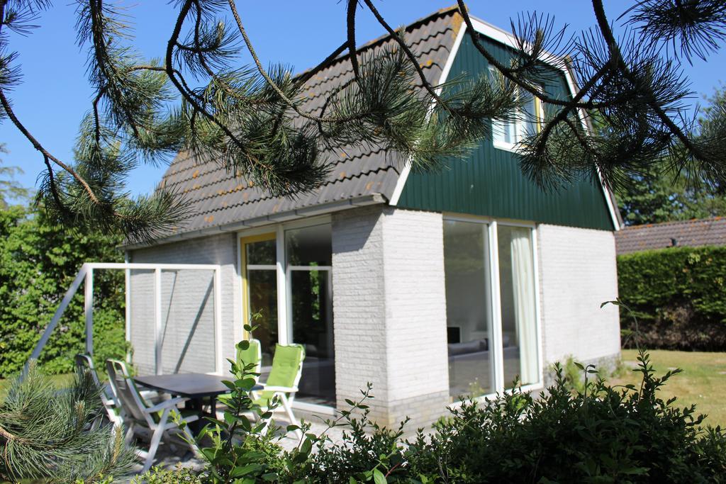 إيجموند-بينن Bungalows - Bungalowpark Mooyeveld - Uniek Gelegen In De Duinen! المظهر الخارجي الصورة