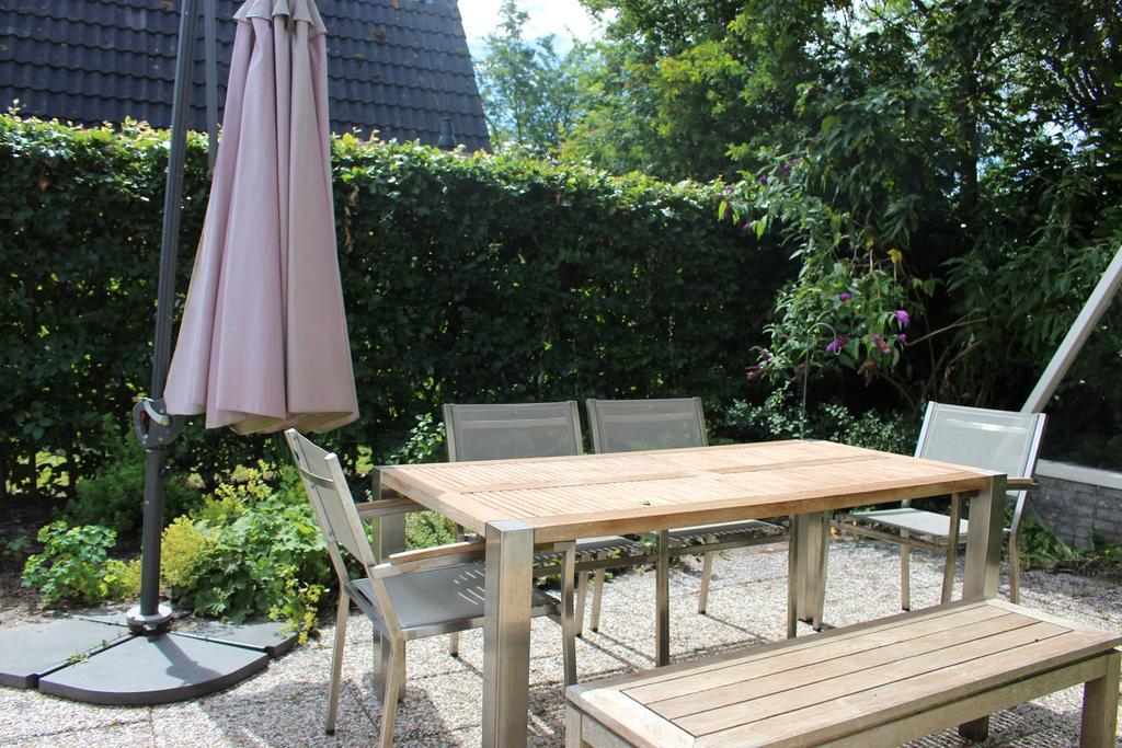 إيجموند-بينن Bungalows - Bungalowpark Mooyeveld - Uniek Gelegen In De Duinen! الغرفة الصورة