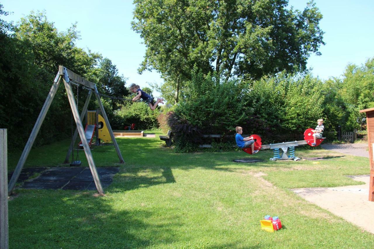 إيجموند-بينن Bungalows - Bungalowpark Mooyeveld - Uniek Gelegen In De Duinen! المظهر الخارجي الصورة