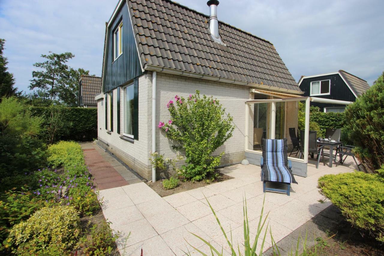 إيجموند-بينن Bungalows - Bungalowpark Mooyeveld - Uniek Gelegen In De Duinen! الغرفة الصورة